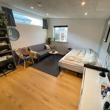 Parcelhus I Med 7 Sovepladser